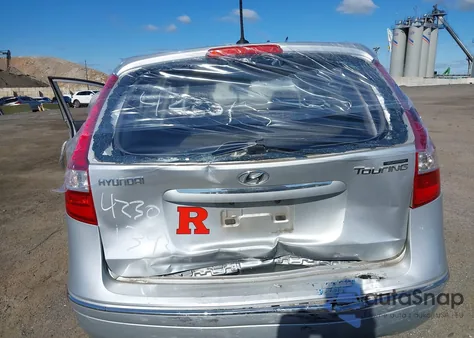 2009 Hyundai Elantra Touring из США, поврежденный, VIN KMHDC86E99U033025